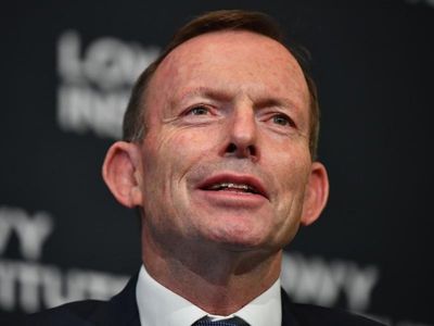 Abbott rallies Vic Libs after poor polling