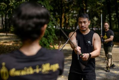 Indonesian knights keep medieval sword-fighting alive