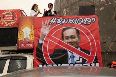 Majority not worried by anti-Prayut protests over 8-year tenure: poll