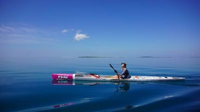 Former ironwoman Bonnie Hancock returns to Gold Coast after record-breaking surf ski paddle around Australia