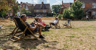 UK weather: Temperatures to hit 23C as Brits enjoy bank holiday sun before rain