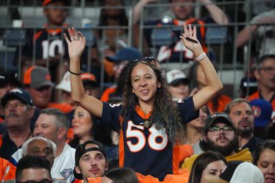 Twitter reacts to Broncos’ 23-13 win over Vikings