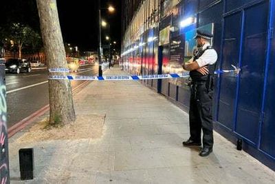 Euston Road: Man taken to hospital after being ‘hit with a bottle’ during fight