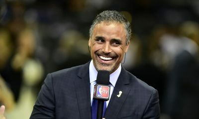 Rick Fox wants Lakers to get Buddy Hield and Myles Turner