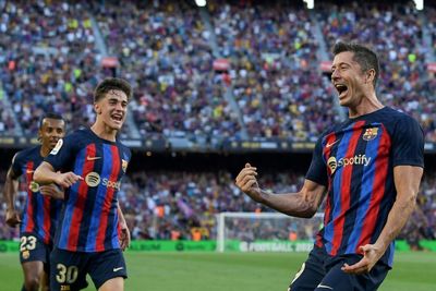 Lewandowski bags double as 'blessed' Barca down Valladolid