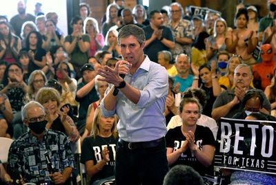 Illness interrupts O'Rourke campaign for Texas governor