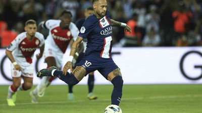 Neymar saves PSG's blushes in stalemate with Monaco
