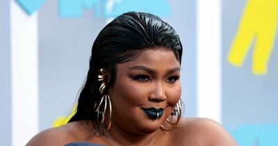 MTV VMAs 2022: Lizzo and Snoop Dogg lead red carpet with eye-catching outfits