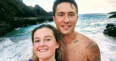 Irish woman's chance Tinder match with American as he travelled through Ireland leads to love and baby