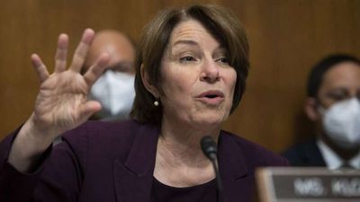 Klobuchar's Media Bill Won't Save the Press