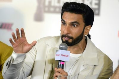 Bollywood star questioned by police for nude shoot