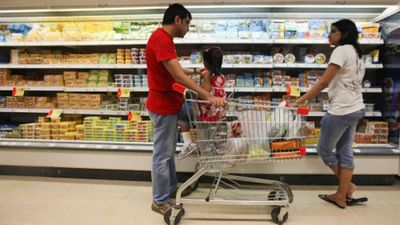Reliance to enter FMCG business this year, partner 1 crore merchants in 5 years