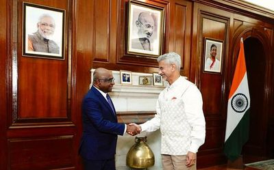 EAM Jaishankar holds talks with Maldivian counterpart