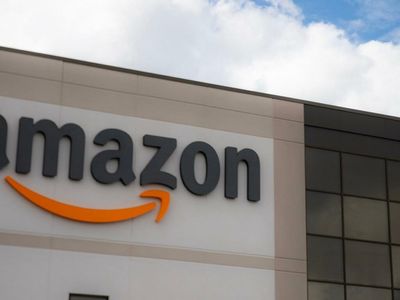 What to Watch For On Amazon.com As The Stock Trades Toward A Gap-Fill