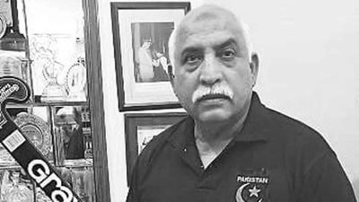 Private hospital in Pakistan refuses to hand over body of Olympian Manzoor Hussain for several hours for non-payment of medical dues