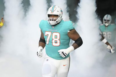 Report: Dolphins releasing OL Adam Pankey