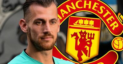 Martin Dubravka agrees move in principle to Manchester United after four years with Newcastle United