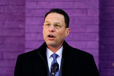 Shapiro breaks with Dems on COVID policies in Pa. gov race