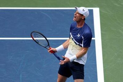 Andy Murray sails into US Open second round but Kyle Edmund crashes out