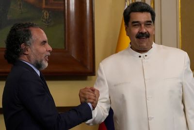 Venezuela, Colombia take step toward normalizing ties