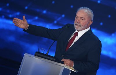 Lula's advantage over Bolsonaro unchanged for Oct election