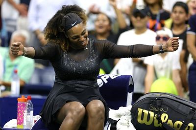 Serena Williams battles on as US Open farewell underway