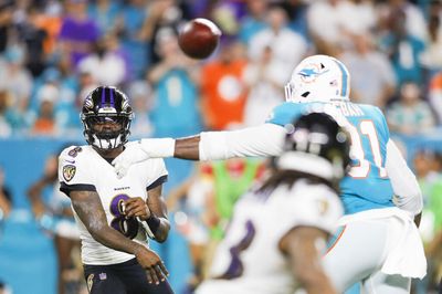 Ravens QB Lamar Jackson likes tweet of himself in Dolphins jersey