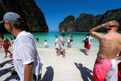 Govt targets B400bn from tourist rush in second half