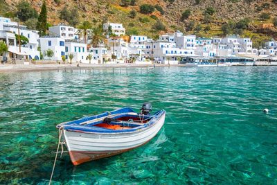 Summer’s top destinations: Greece soars in popularity while France and Portugal slip