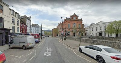 Pedestrian dies after being struck by lorry in Newry