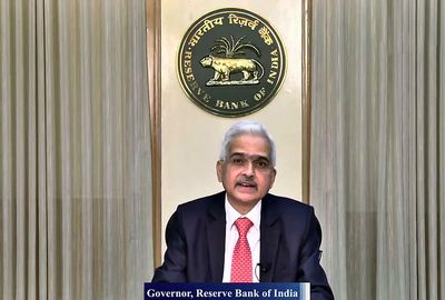 Economists see RBI raising repo rate to 6% by December