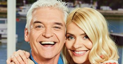 Holly Willoughby and Phillip Schofield make This Morning presenting announcement