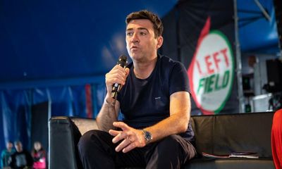 Andy Burnham criticises Starmer’s policy against joining picket lines