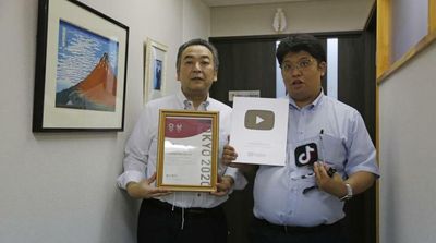 Ordinary Japanese ‘Salarymen’ Reach TikTok Stardom