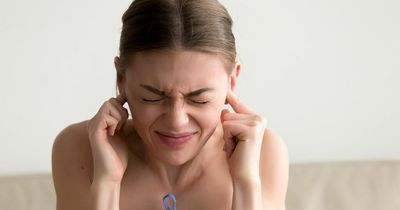 Woman sends note asking neighbour to turn music down - but ends up regretting it