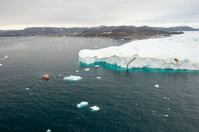 “Zombie ice” near Greenland is a catastrophe waiting to happen