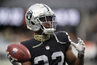 Free agent RB Kenyan Drake tweets emoji amidst expected signing with Ravens