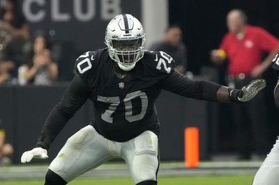 Raiders waive 2021 1st-round pick Alex Leatherwood