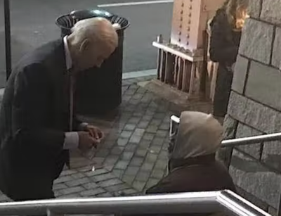 Photo of Biden quietly talking to homeless man resurfaces: ‘Character is what you do when no one is watching’