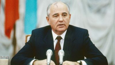 Former Soviet leader Mikhail Gorbachev dies