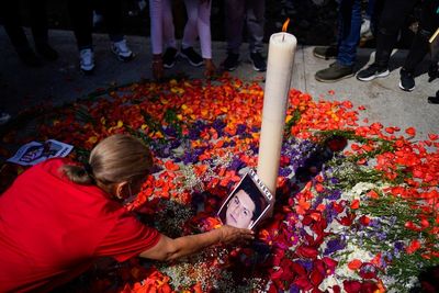 Mexicans march to demand search for 100,000 disappeared