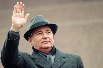 Mikhail Gorbachev, who steered Soviet breakup, dead at 91