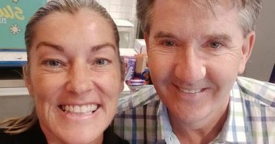 Daniel O'Donnell delights locals as he pops into north Dublin Centra to pick up some 'wee Smarties'