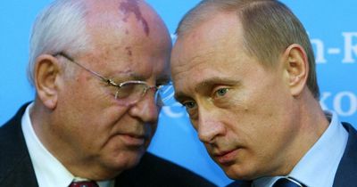 Vladimir Putin pays tribute to Mikhail Gorbachev's 'huge impact on world history'