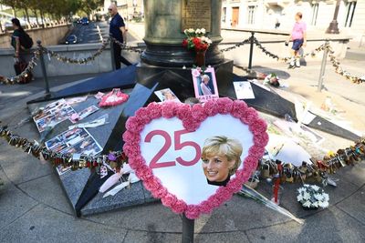 A moment in time: AP journalists remember Diana's death