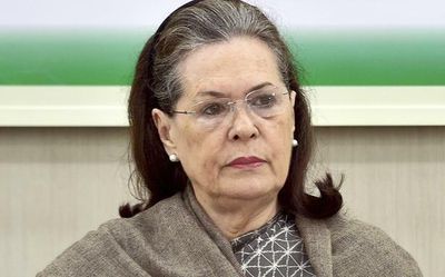 Congress chief Sonia Gandhi's mother passes away