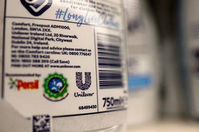 UK regulator bans Unilever's 'misleading' green ad