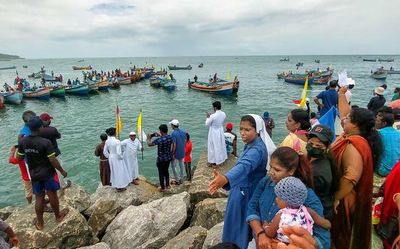 Explained | Why are the fisherfolk demanding to stop the construction of Vizhinjam port project