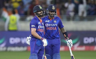 Asia Cup | India rides on Kohli-Suryakumar partnership to beat Hong Kong by 40 runs