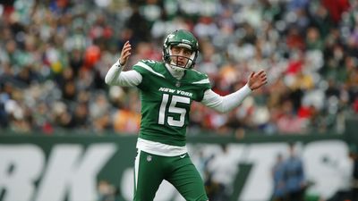 Former Jets kicker Eddy Pineiro signs with Panthers
